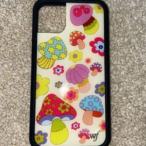 brand new iphone 11 wildflower case